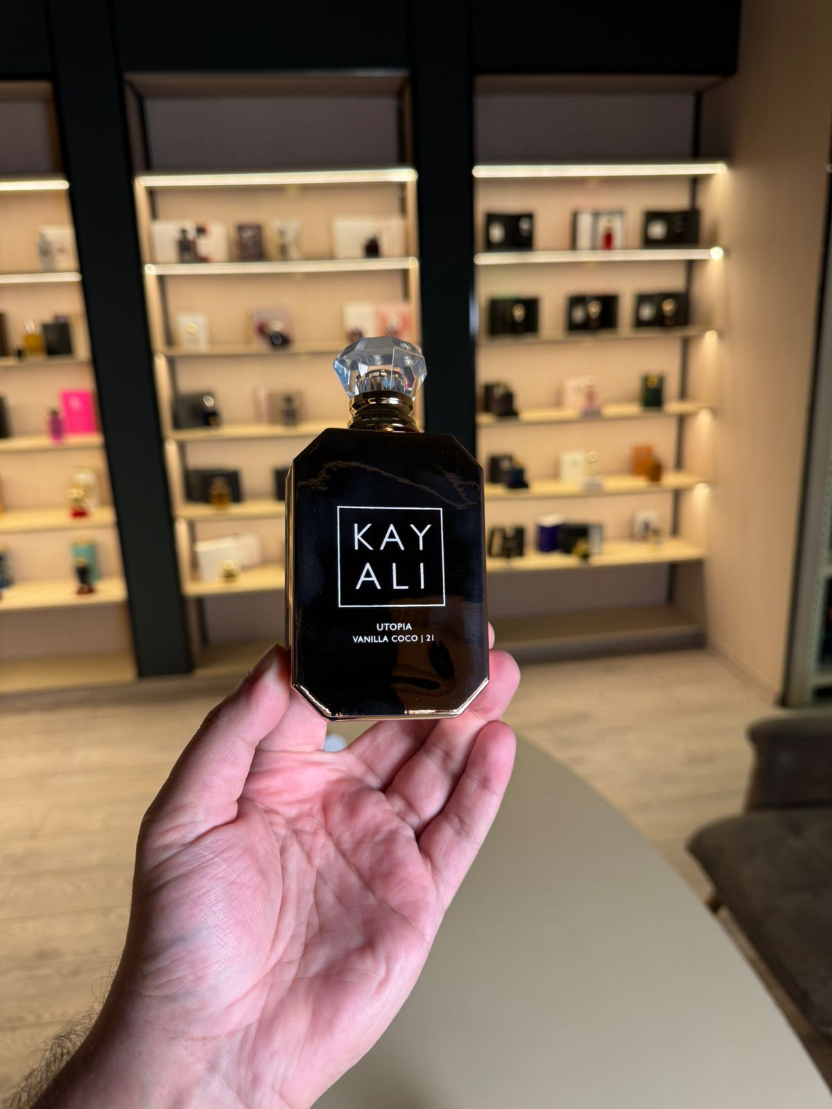 21 - فانيلا كوكو