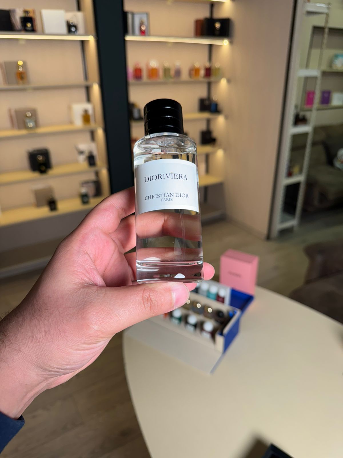 ديور ايفيرا