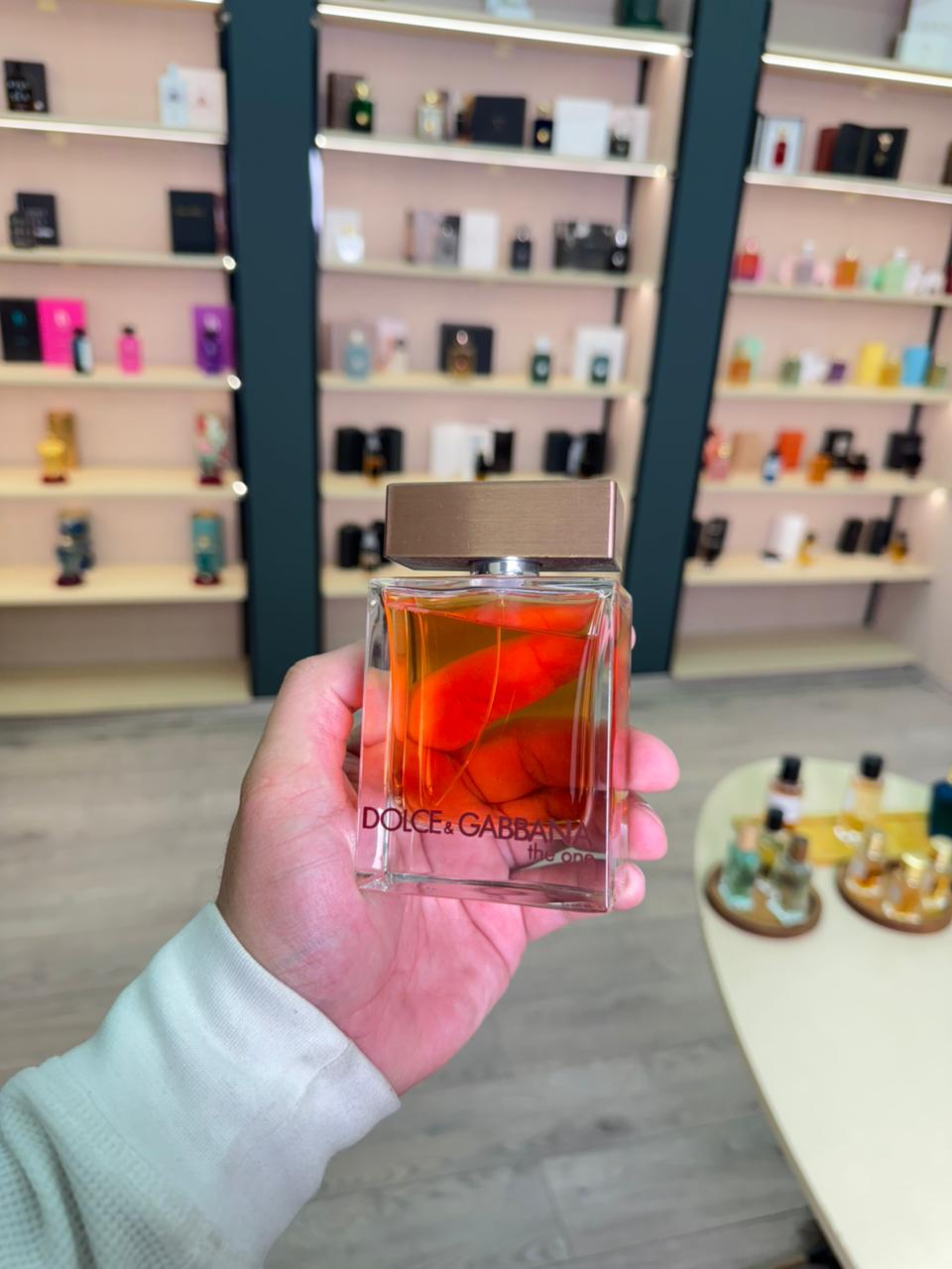 ذا وان فور مان او دي تواليت